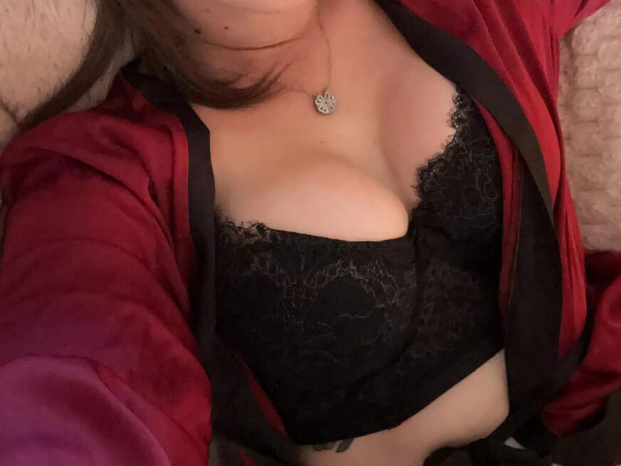 Hexenfee ᐅ 26 Jährige Pornodarstellerin aus Feucht - rasse-hasen.tv Hexenfee ᐅ 26 Jährige Pornodarstellerin aus Feucht