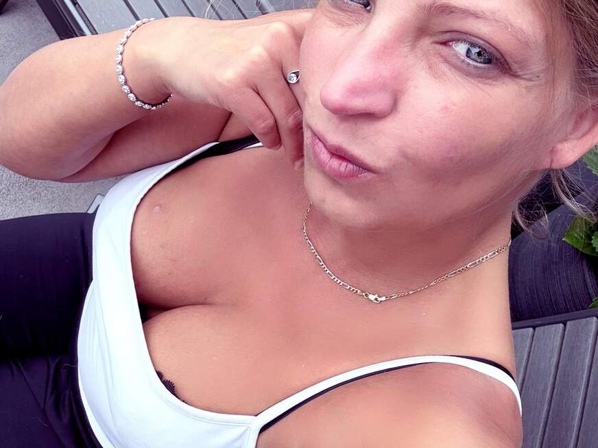Parkplatzluder19 Sexfotos & Bilder kostenlos