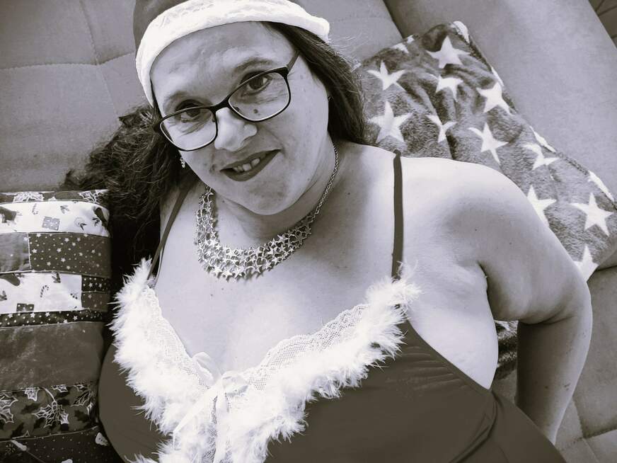 LadyMercedes ᐅ 54 Jährige Pornodarstellerin aus Saarbrücken