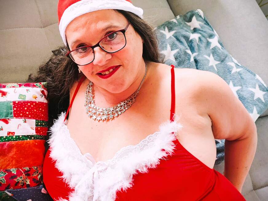 LadyMercedes ᐅ 54 Jährige Pornodarstellerin aus Saarbrücken