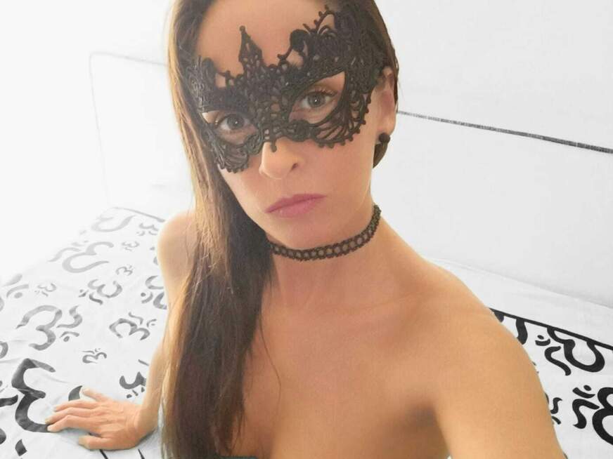Valerie_Vex ᐅ 42 Jährige Pornodarstellerin aus Leonding