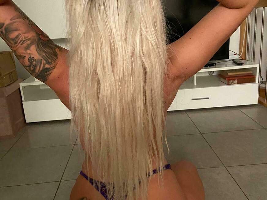 Lara80f ᐅ 34 Jährige Pornodarstellerin aus München