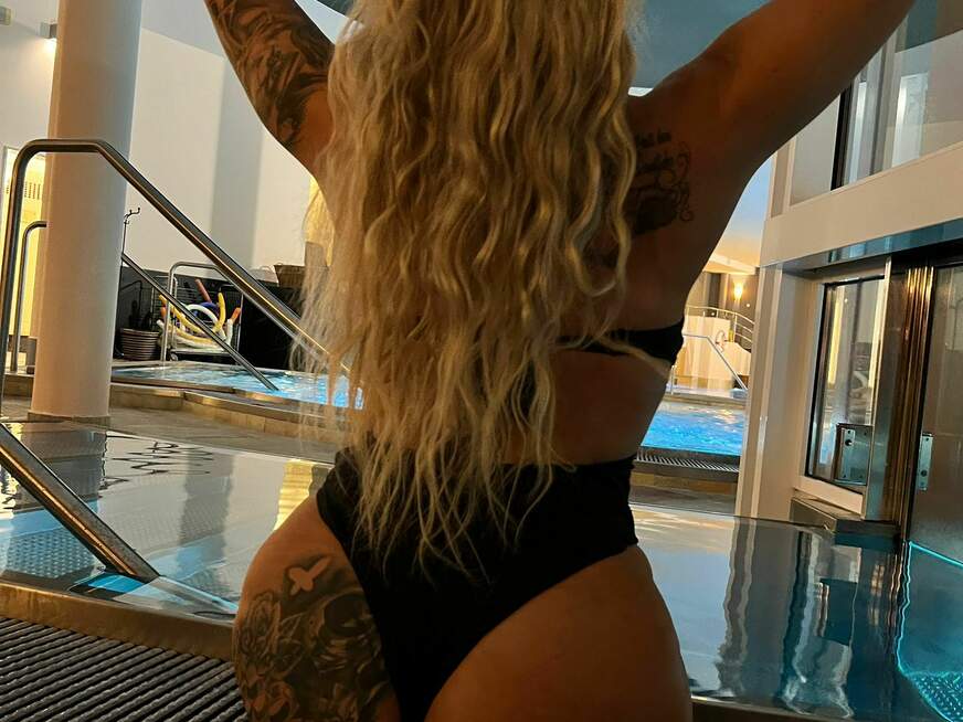 Lara80f ᐅ 34 Jährige Pornodarstellerin aus München