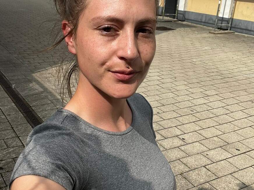 LuisaSummers ᐅ 25 Jährige Pornodarstellerin aus Berlin