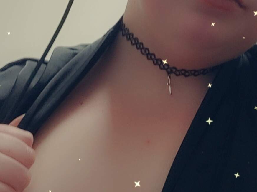 ChubbyLady97 ᐅ 27 Jährige Pornodarstellerin