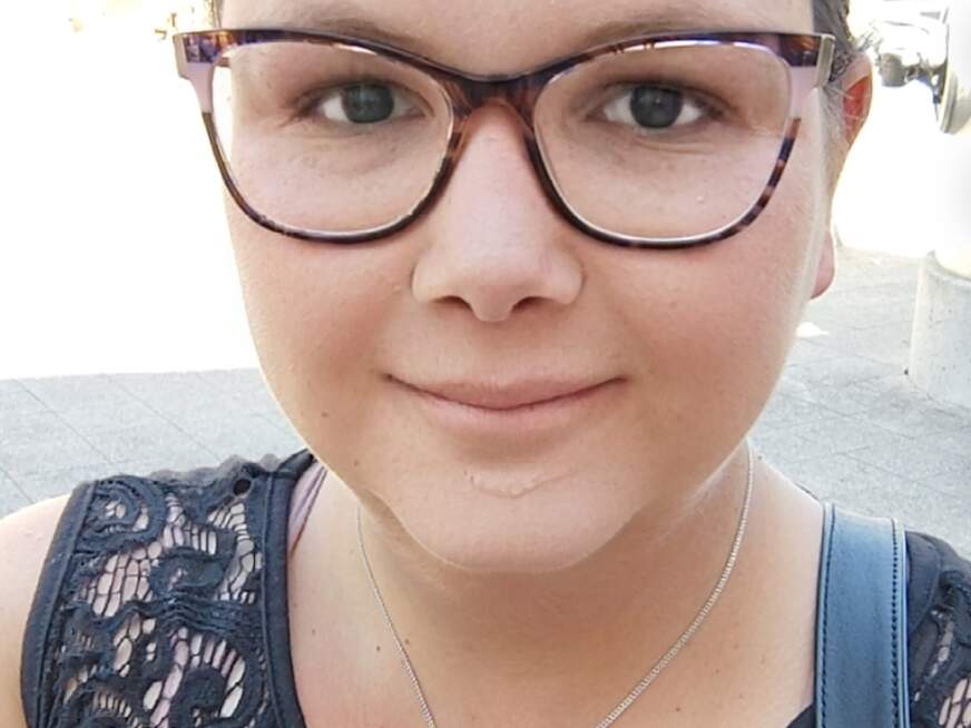 TastyFarfallina ᐅ 35 Jährige Pornodarstellerin aus Au am Rhein