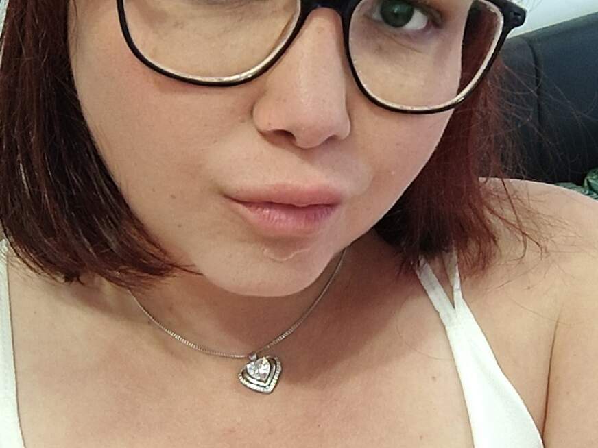 TastyFarfallina ᐅ 35 Jährige Pornodarstellerin aus Au am Rhein