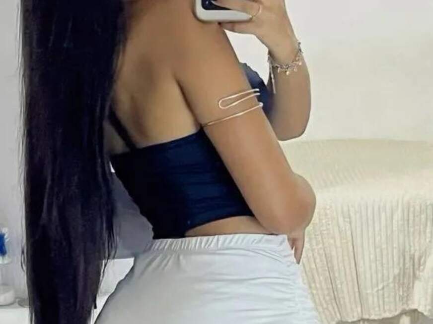 lizzie69 ᐅ 27 Jährige Pornodarstellerin aus Brasilien