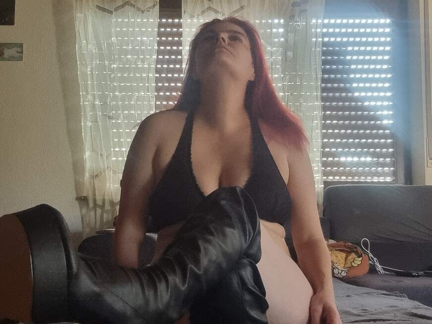 Readheardwife - Bolg