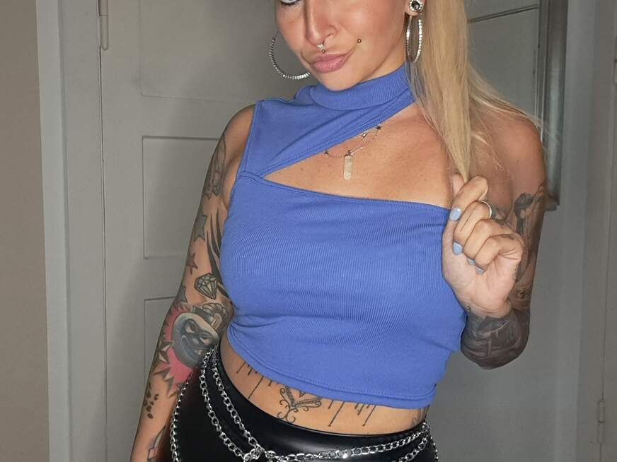 Gigi-Baaang - Bolg