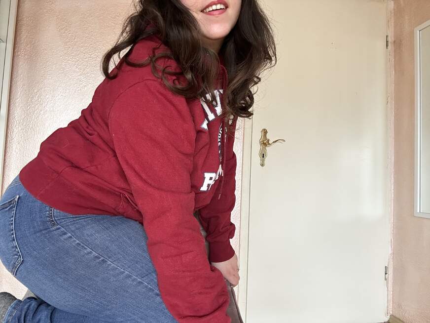 Juliana-Secret ᐅ 26 Jährige Pornodarstellerin aus Frankfurt