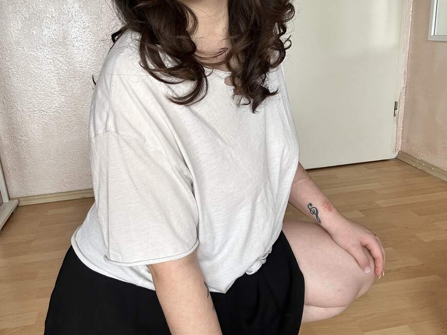 Juliana-Secret ᐅ 26 Jährige Pornodarstellerin aus Frankfurt