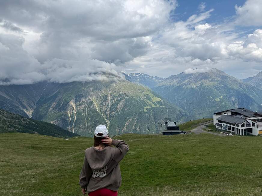 antoniacanny2 - Bolg