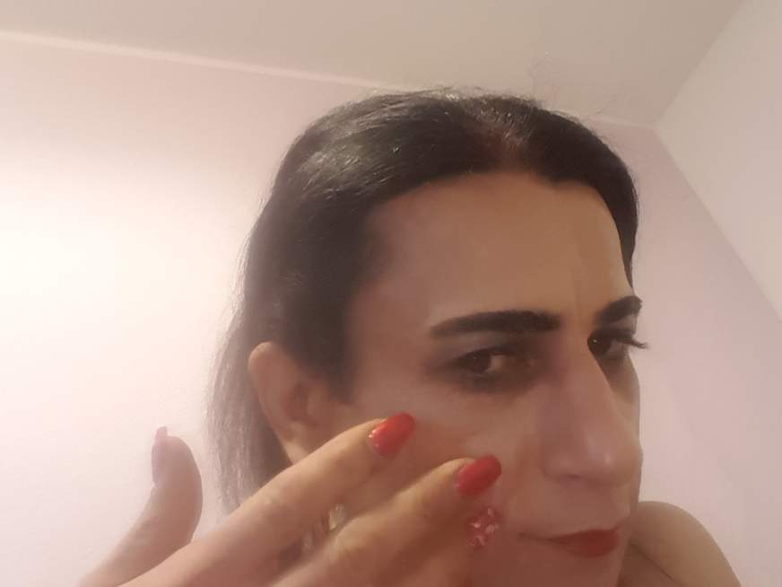 Sarasex ᐅ 44 Jährige Pornodarstellerin