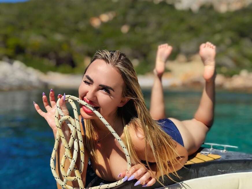 Goddess-Lena - Bolg