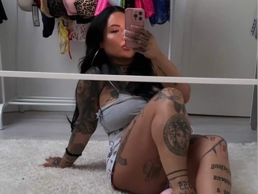 MelinaCurvess - Bolg