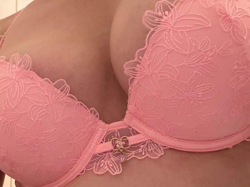 EmilyPeach - Bolg
