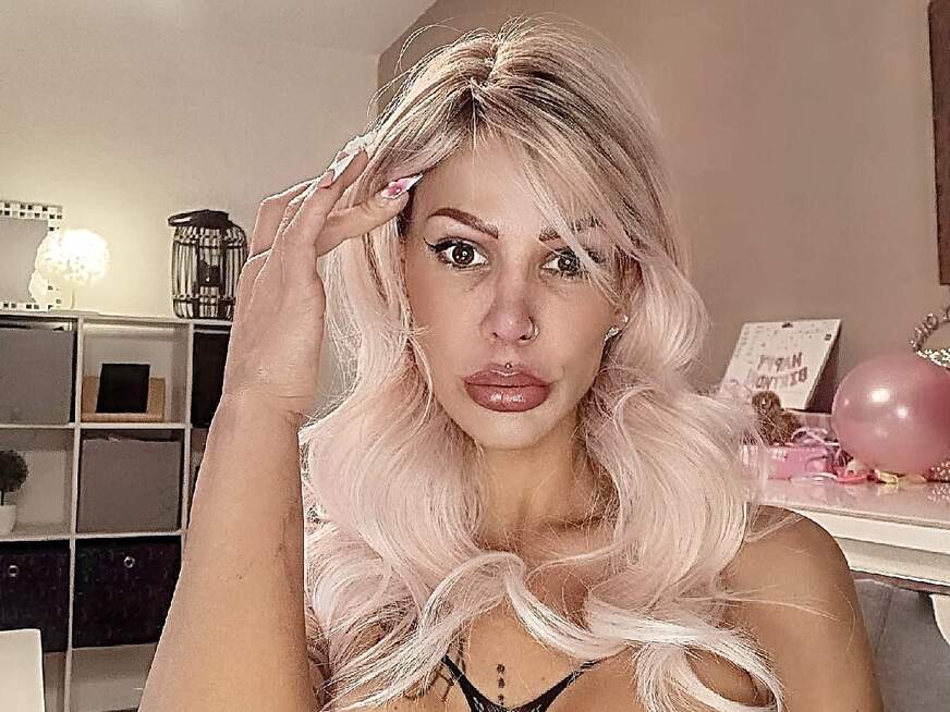 Jolie-2 - Bolg