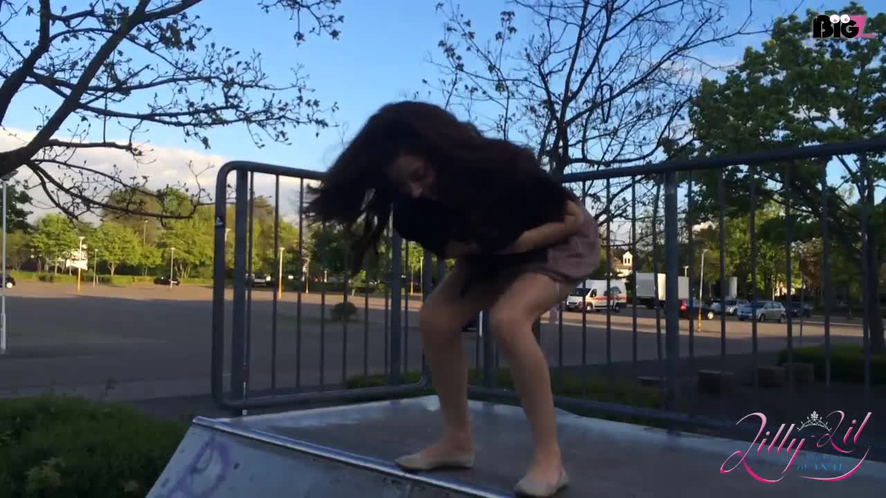Gestern Nachmittag war ich mal ein paar Minuten spazieren :D Was dabei immer so raus kommt:)