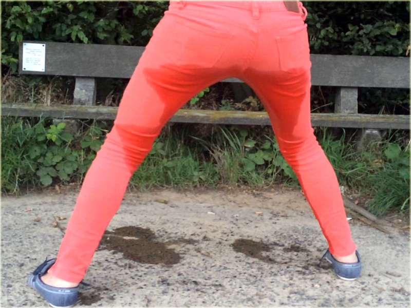 Upps schon wieder.... :D Schon wieder???? aber ich glaub du hast deinen Spass dran hihi :)