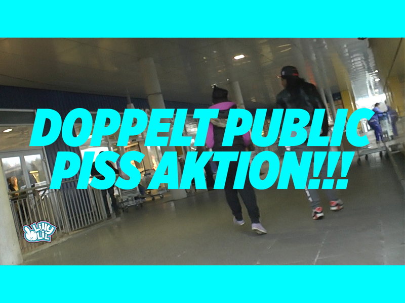 Uiuiuiui was wir da wieder gerissen haben ! :P Meine Freundin Josy und ich hatten was verrücktes im Kopf. Ein bisschen Public Flashing und Urban Pissing an einem voll besuchten Samstag nach dem Feiertag :D Da war was los :D aber mehr wird nicht verraten :)