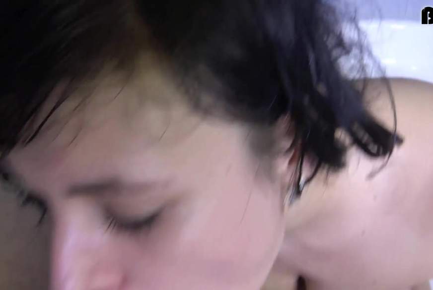 H**ter Ritt in der Wanne von Susi-Extrem