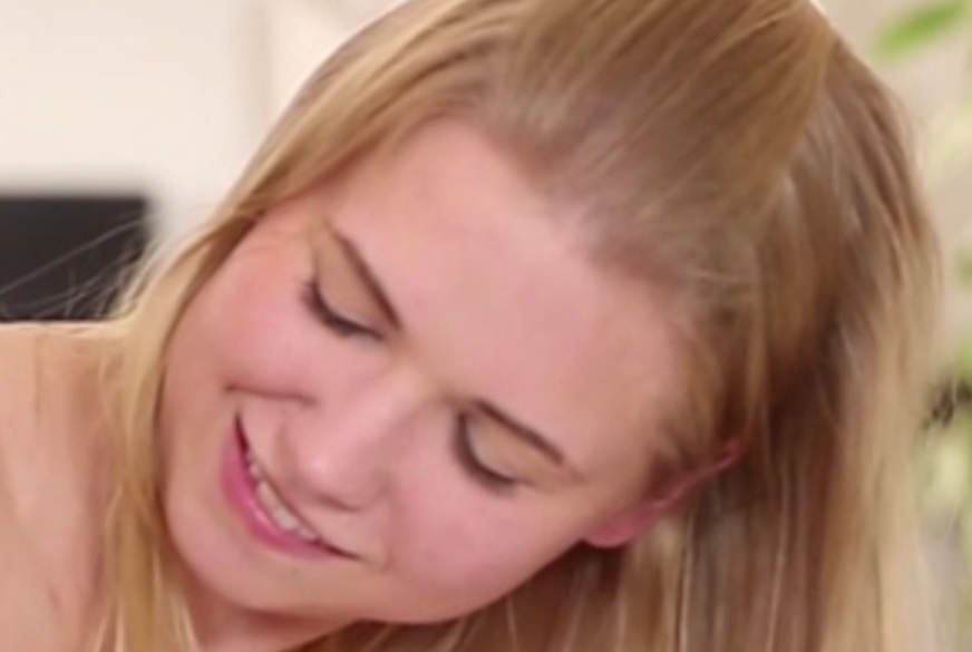 R**z rein, gib mir dein S****a von Geile-Blondchen