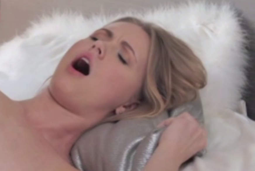 Geiler Guten-Morgen-f**k mit S**********e von Geile-Blondchen