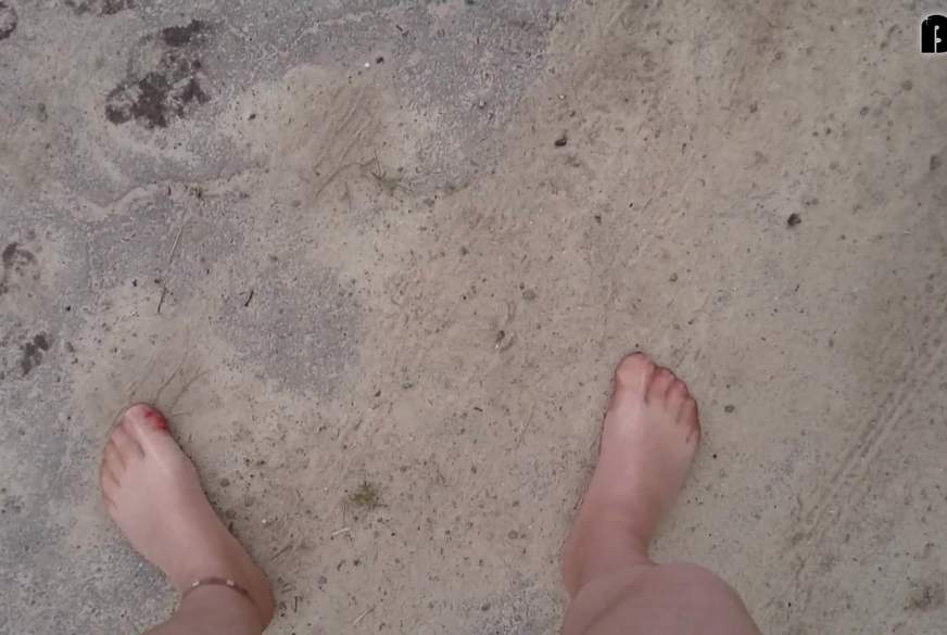 Outdoor C*m in Strumpfhose von Nylonj***e pic3