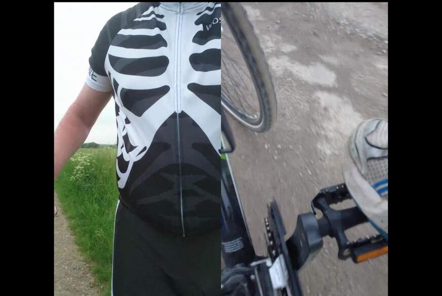 Radfahren ohne Hose von Nylonj***e pic3