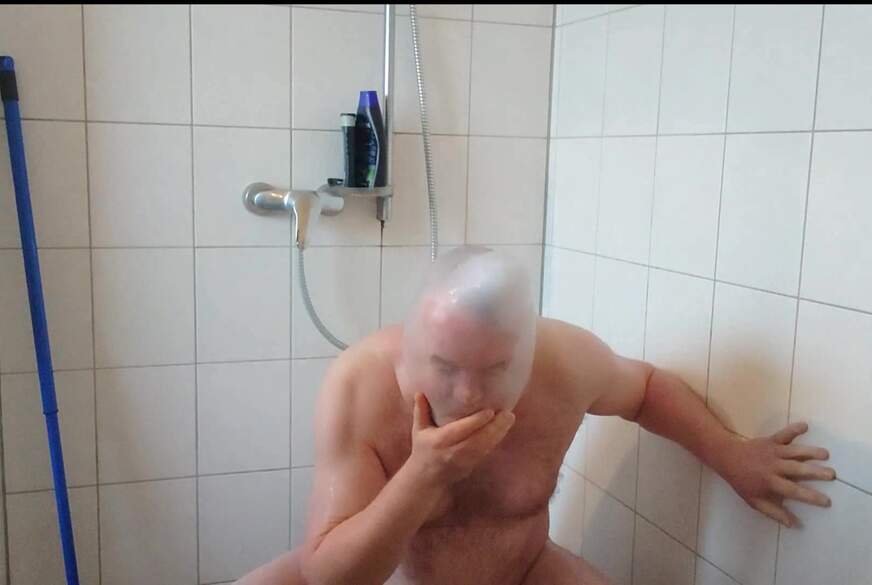 Die geile Dusche mit der P***e 2 von Nylonj***e pic3