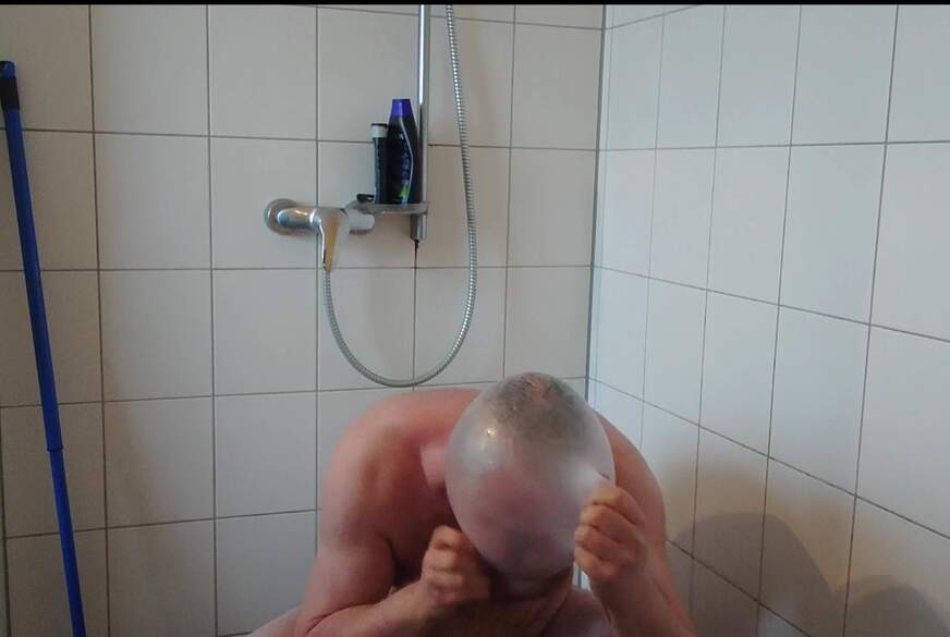 Die geile Dusche mit der P***e 2 von Nylonj***e pic4