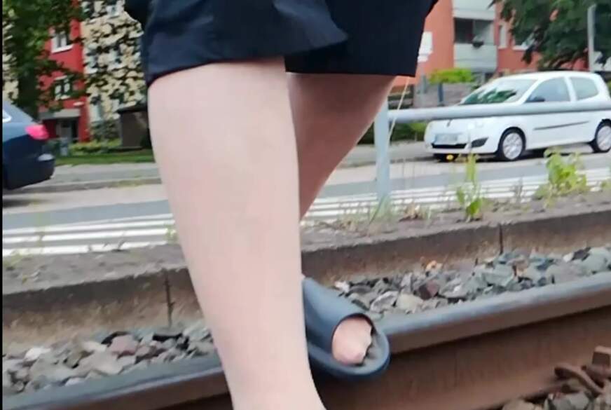 Nylonj***e: Carmen Nylonj***e Rundgang in Braunschweiger Weststadt