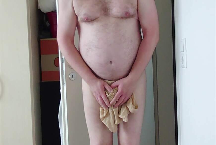 Nylonj***e: Nylonj***e ist Nackt beim Spaß mit Nylon
