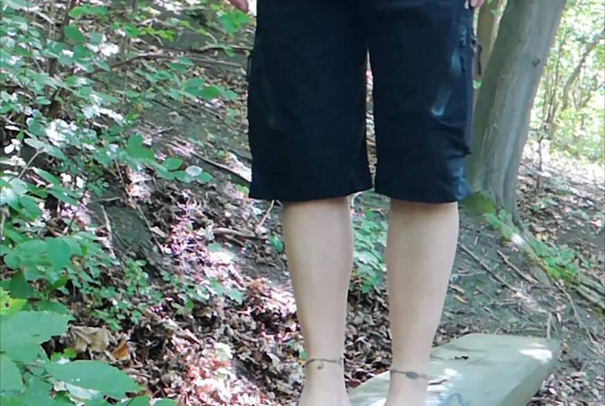 Nylonj***e: Nylon Fetisch Pause auf dem Seilbahnberg