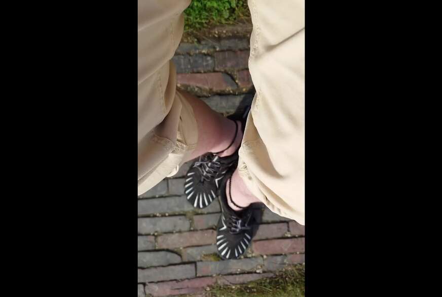 Nylonj***e: Kurzer Test im Watt am Strand von Horumersiel