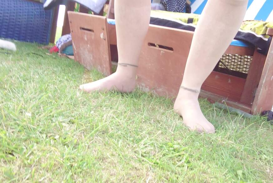 Nylonj***e: In Feinstrümpfen im Wattenmeer von Wangerland