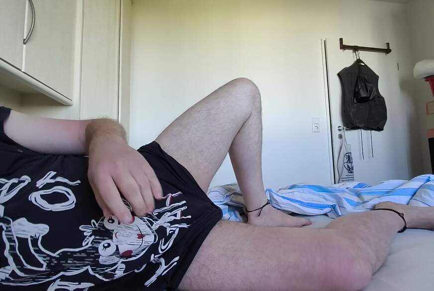 Nylonj***e: Geile Sauerei mit dem b*****ten Kondom