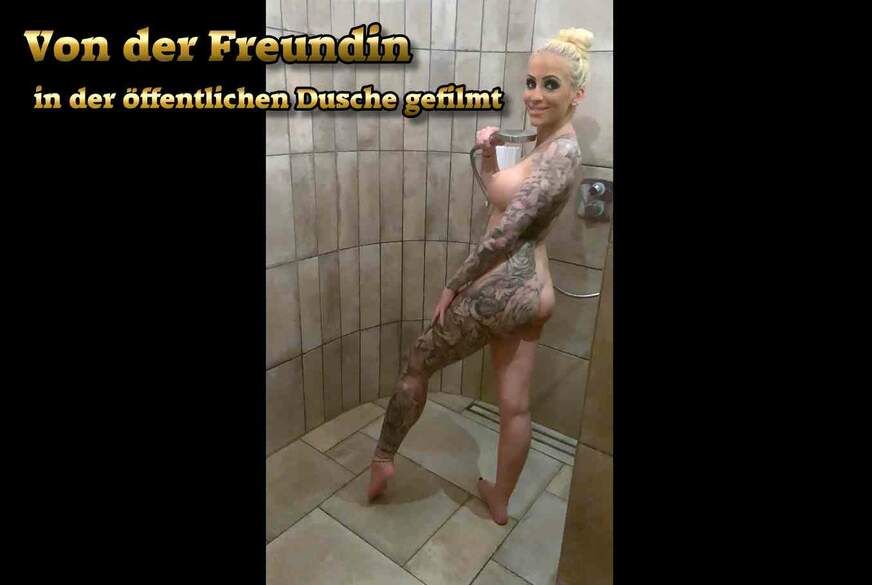 Von meiner Freundin in der Dusche gefilmt von Tight-Tini