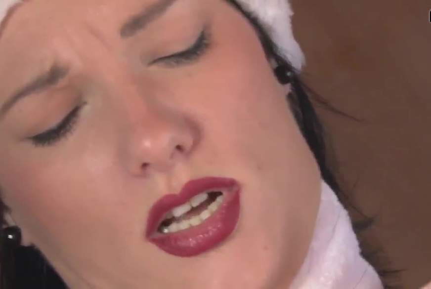 AmateureAustria: Weihnachtselfe g**********t