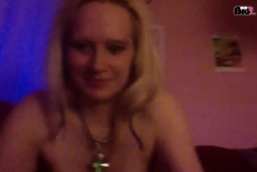 julchen2014: M****i Hautnah