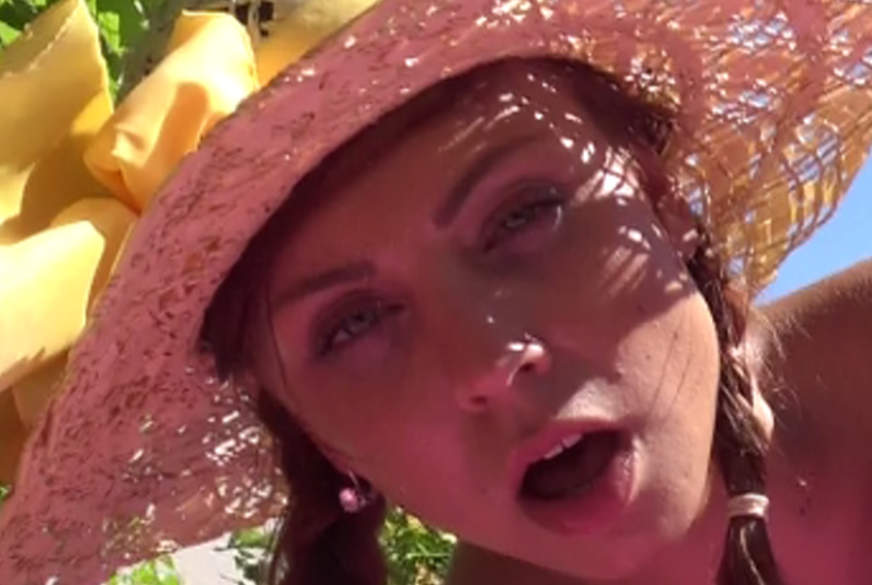 Geiler D***yfick, bis zum letzten Tropfen a********t! von OrnellaX