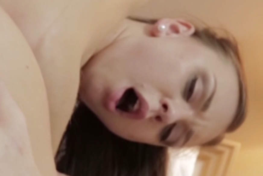 Erst Maul g*****t bis A******g von OrnellaX