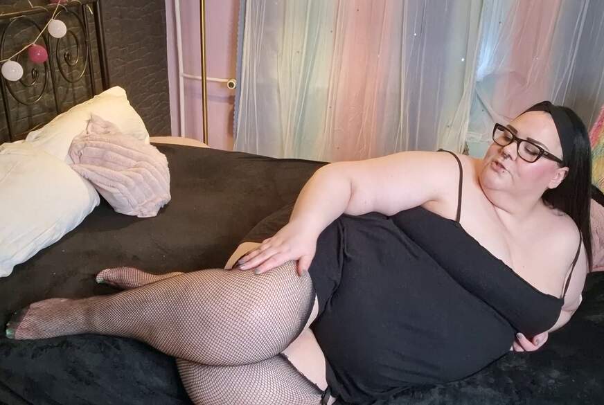 Scharfe-Kitty: Duftende Strümpfe und duftende F***e  - S****z drauf! - Dirtytalk