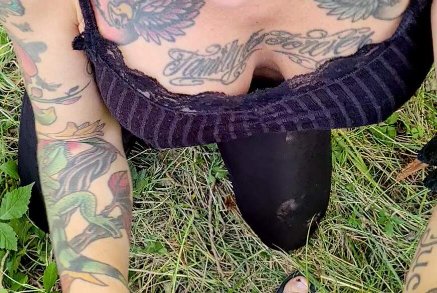 InkedKitty: B**wjob im Wald mit G**************g