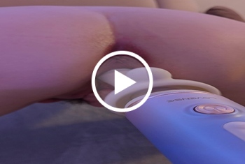 Hier siehst du wie ich von meiner geilen Fickmaschine im Doggy Ficken lasse   Frau, Solo, MaschinenFicken,