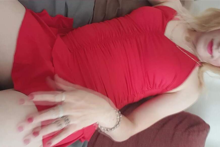 Lady in red... geiler C*****t mit F****r im A***h!! von TV_Helena_Kimberly