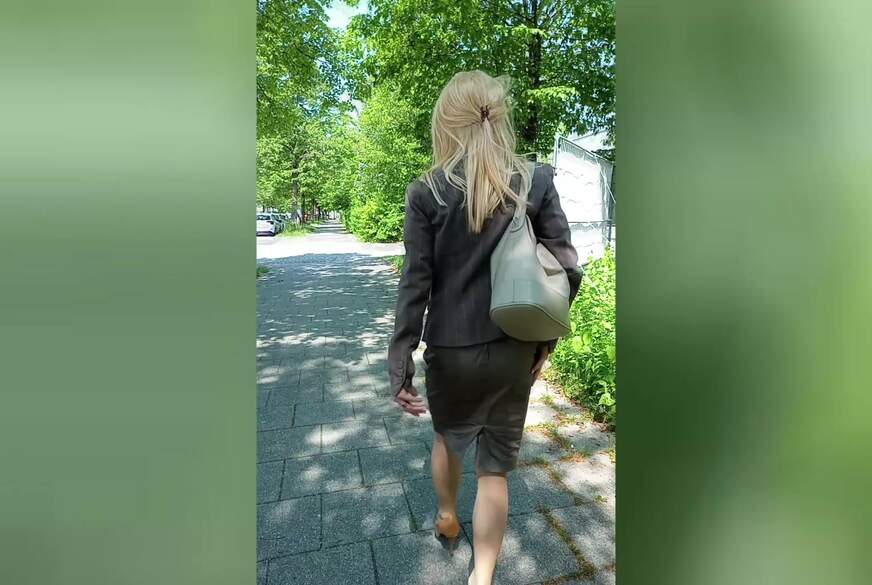 TV_Helena_Kimberly: Die geile Business B***h! Public B**wjob und C*****t vorm Meeting!