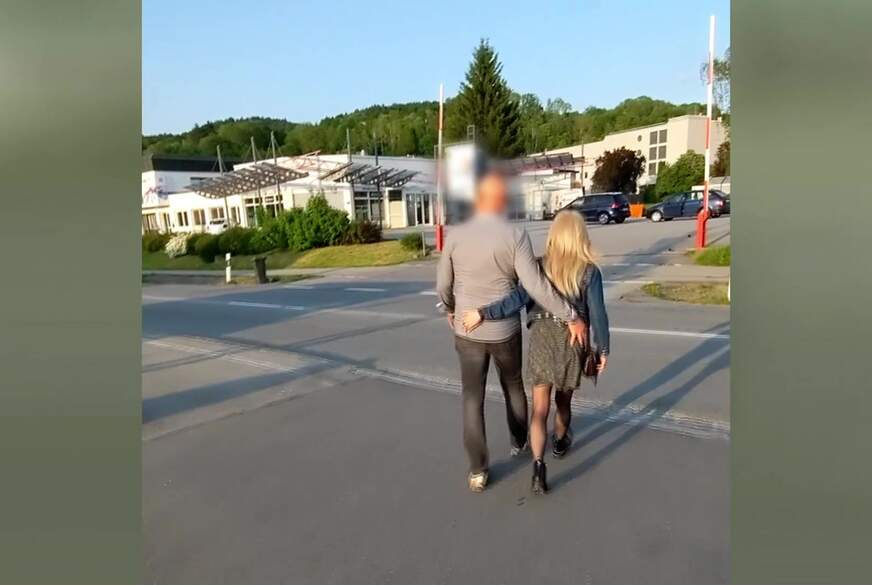 TV_Helena_Kimberly: Public unterwegs mit dominatem Kerl! V**********t gehts weiter durch die Stadt!