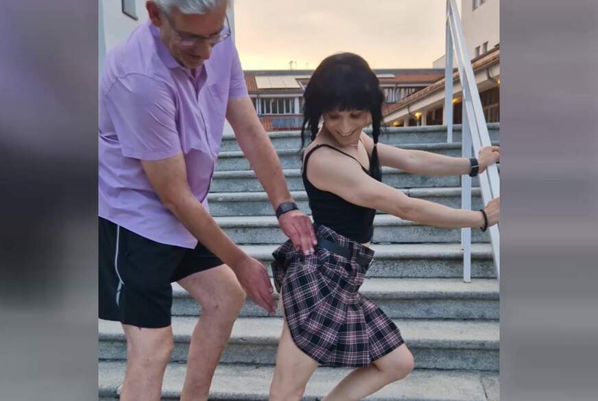 TV_Helena_Kimberly: Geil in der City! In der Öffentlichkeit wird geil g******n und g*****t!